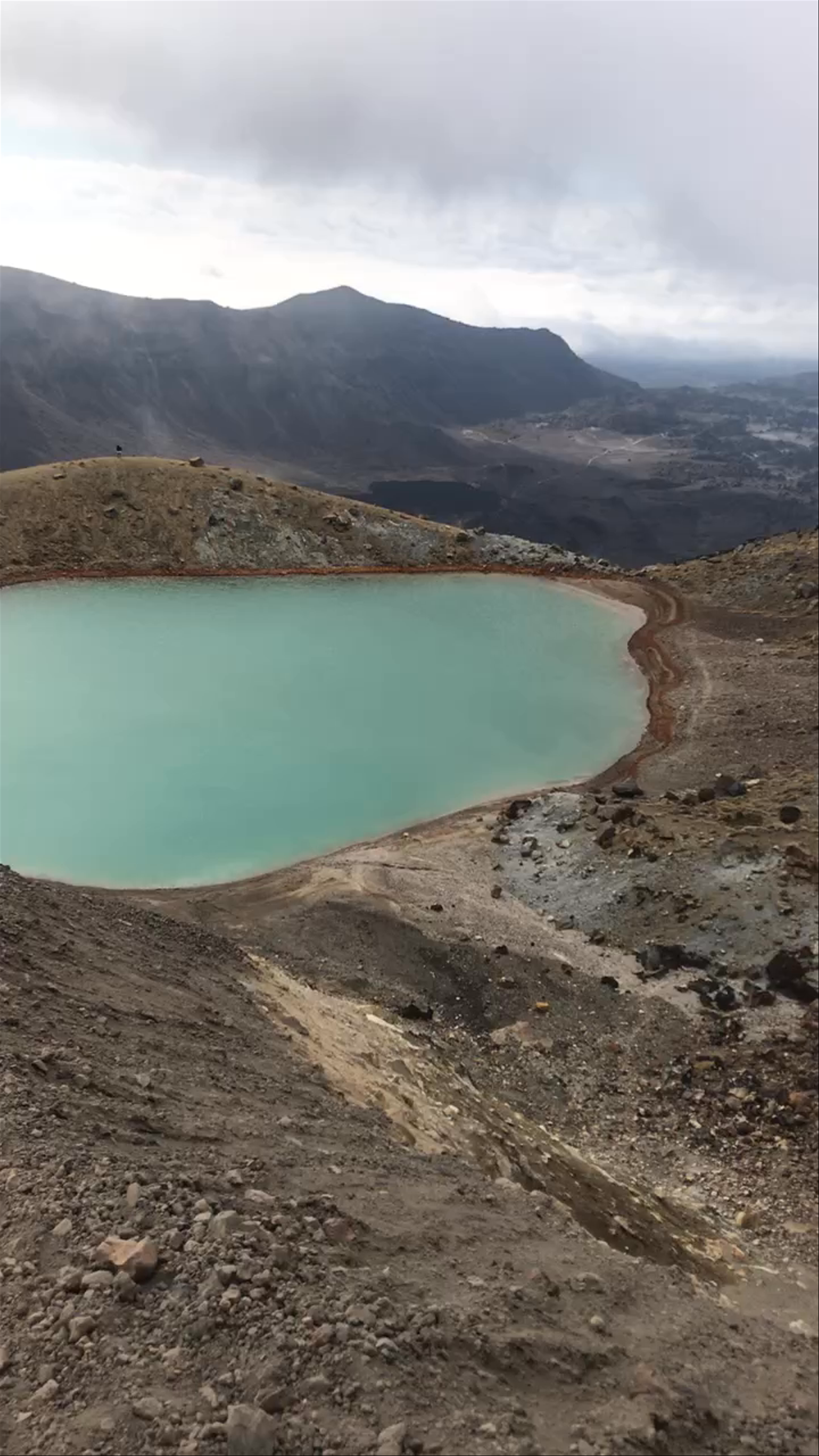 Tongariro Crossing Emerald Lake Lookout Tongariro Northern Circuit
