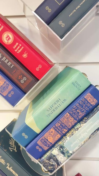 Books on Third - Bookstores Near Me - Naples, Florida