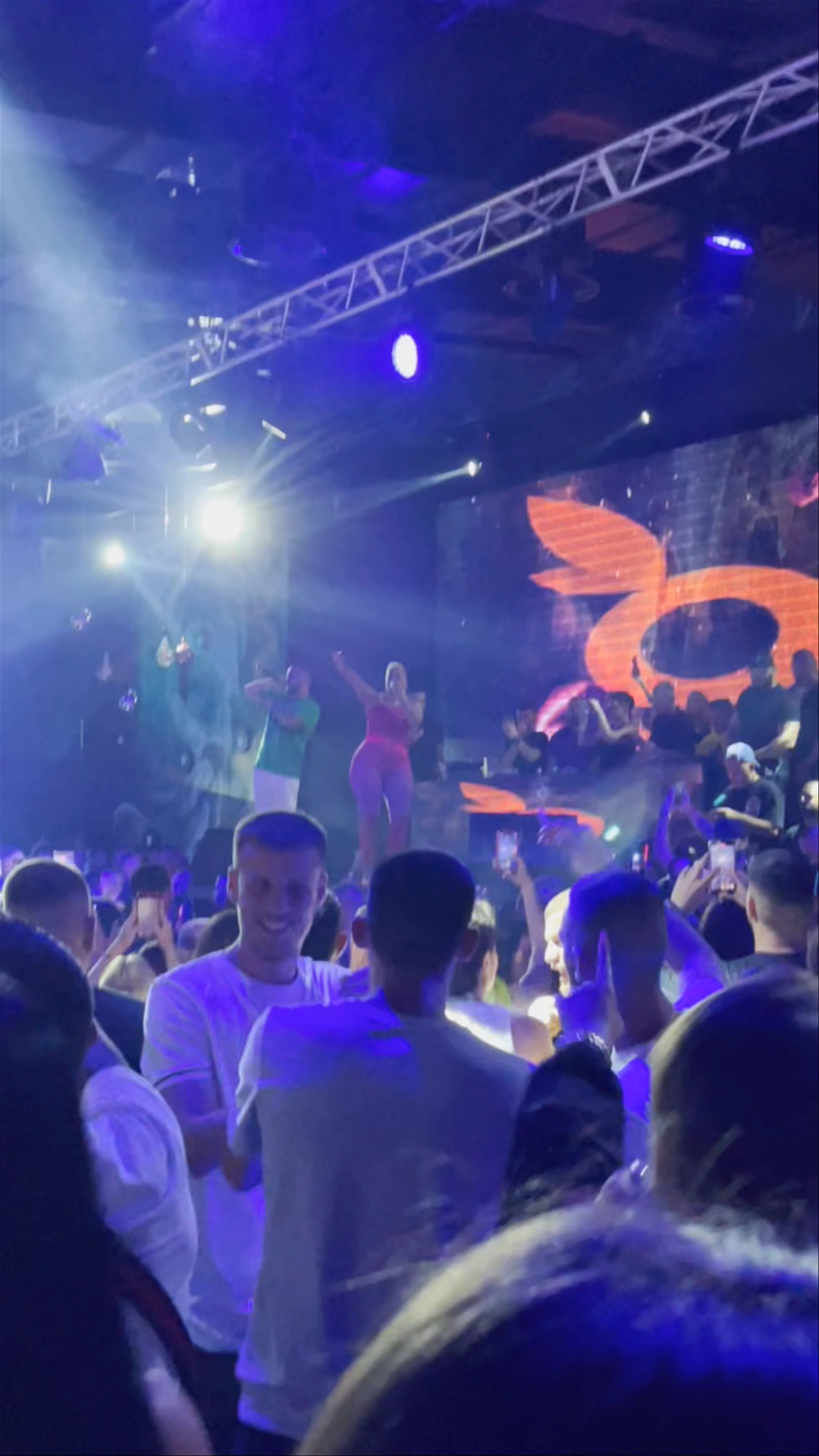 Orange Cocktail Bar, Rruga Butrinti, Sarandë, Albania