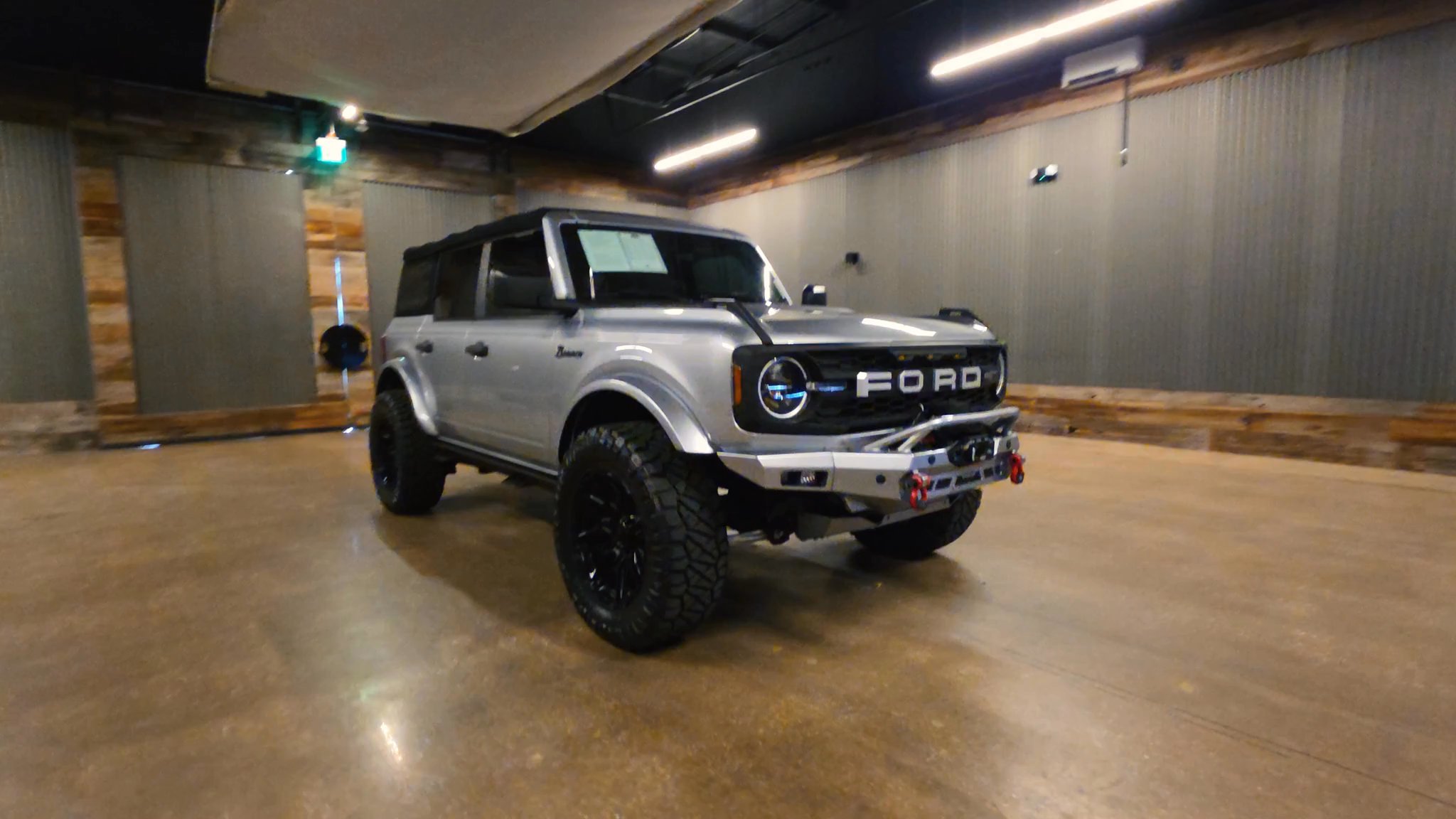 Lifted Trucks - #TX10022B - 2022 Ford Bronco Base