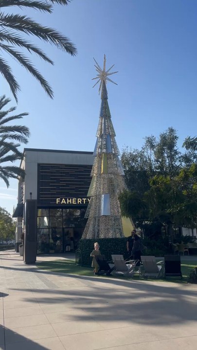 ALO - Men's Clothing Near Me - Manhattan Beach, California