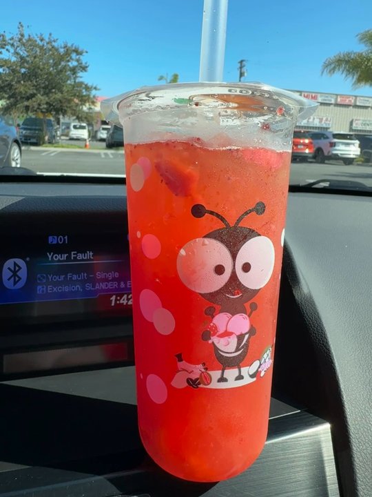 Ant's Ice Cream - Strawberry mango green tea & your favorite edm - my kind of vibe   :) - Ice Cream & Frozen Yogurt Near Me - Garden Grove, California