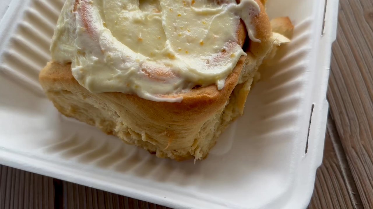 Muddy Bees Bakery - Orange Roll with frosting - Absolutely delightful! - Bakeries Near Me - Hurricane, Utah