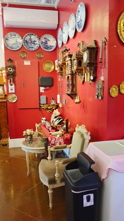 Antique Caffe - Cafes Near Me - Johns Creek, Georgia