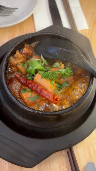 Soall Viet Kitchen - Chicken clay pot - Vietnamese Near Me - Marblehead, Massachusetts