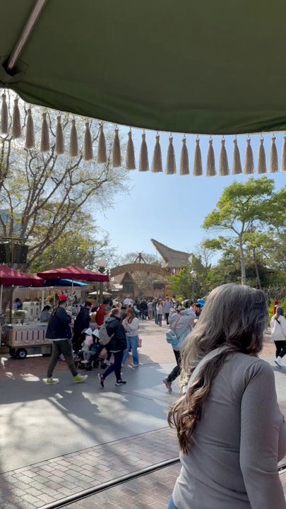 Adventureland - Sun showers IG: @ammysalamii - Amusement Parks Near Me - Anaheim, California