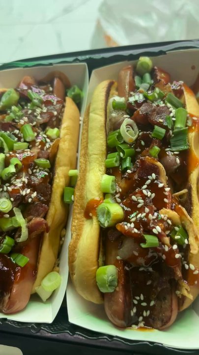 Juicy Joint - Tasty and hardy with a descent amount of bacon and green onions with a hint of sweet siracha. Definitely a good deal on the uber eats grab. - Burgers Near Me - Houston, Texas