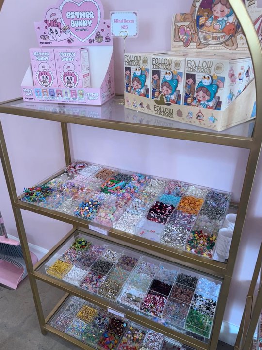 Deco Deco - Charms and sprinkles assortment - Arts & Crafts Near Me - Los Angeles, California