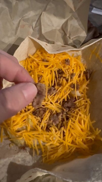 Taco Bell - I didn't receive half of my order. What I did receive was a bag of tortillas filled with cheese and dehydrated bean particulate. - Fast Food Near Me - Amsterdam, New York