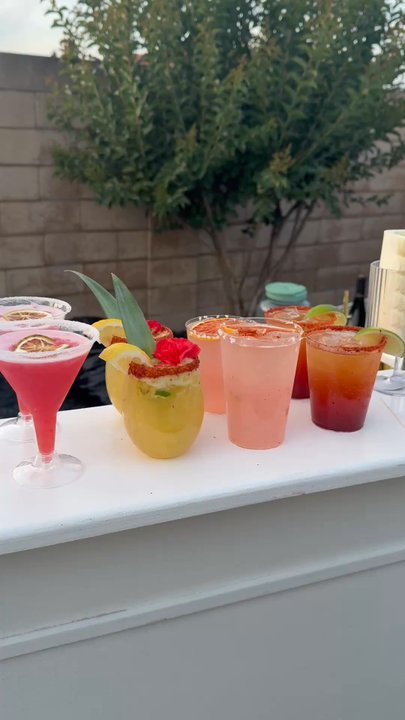 Pour’fection Event Bartender - Cocktail Hour - Bartenders Near Me
