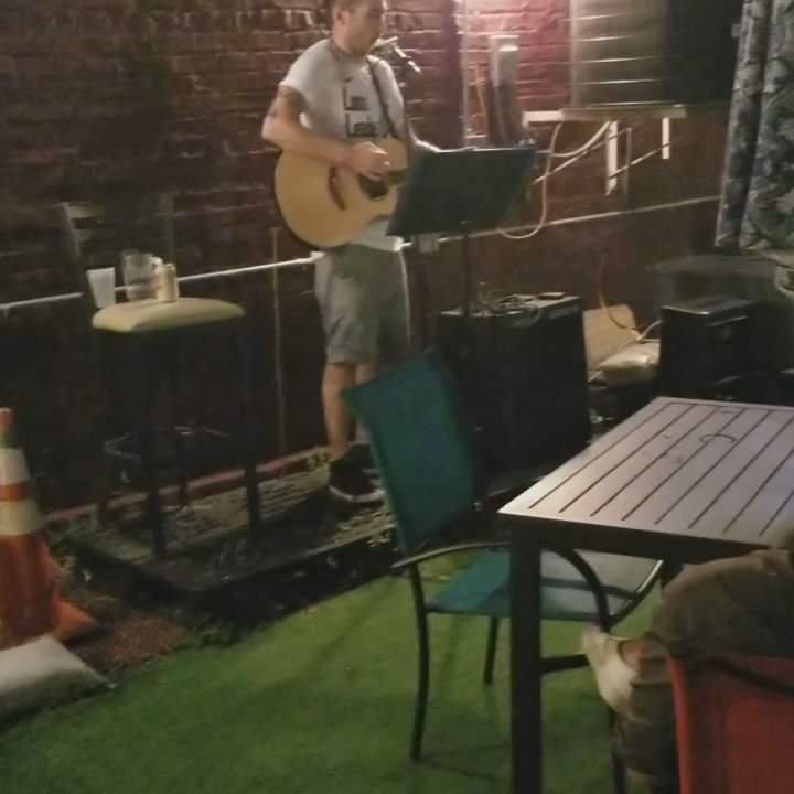 Loafers - Join us Fridays for live acoustic by Jonny - Dive Bars Near Me - Chicago, Illinois