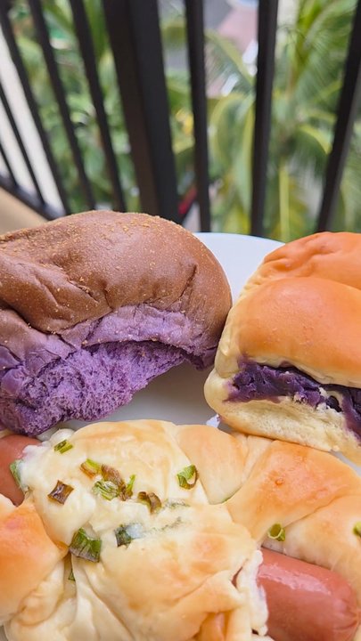 Bread House - Hot dog bun from Bread House. - Coffee & Tea Near Me - Honolulu, Hawaii