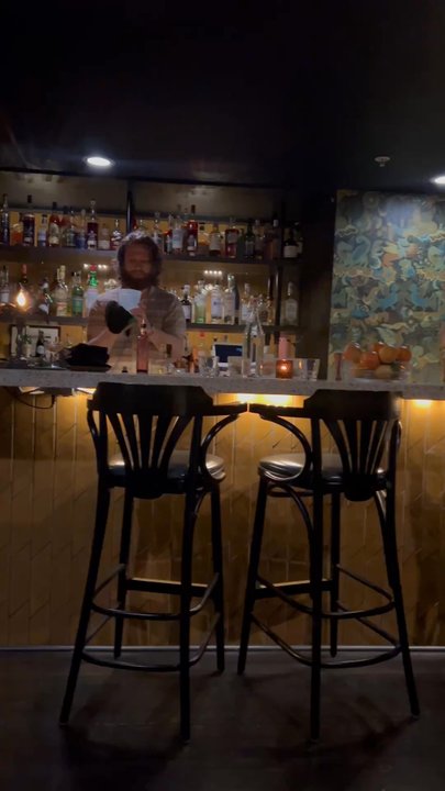Flora - Bar and dining area - Cocktail Bars Near Me - Beaverton, Oregon