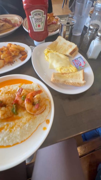 Nick’s Diner - Diners Near Me - Bridgeport, Connecticut
