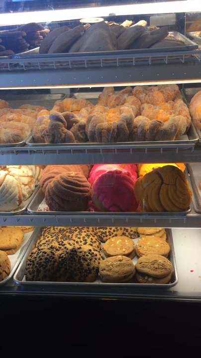 La Plaza Bakery - Mexican Near Me - Soledad, California