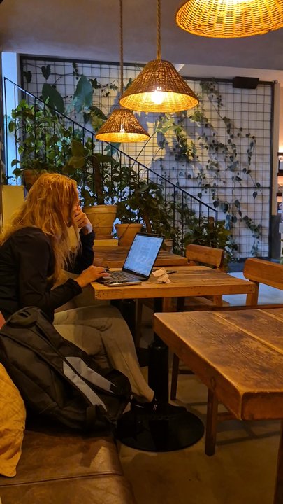 Honest Greens - This is the cool interior of the breakfast area. - Breakfast & Brunch Near Me - Madrid, M