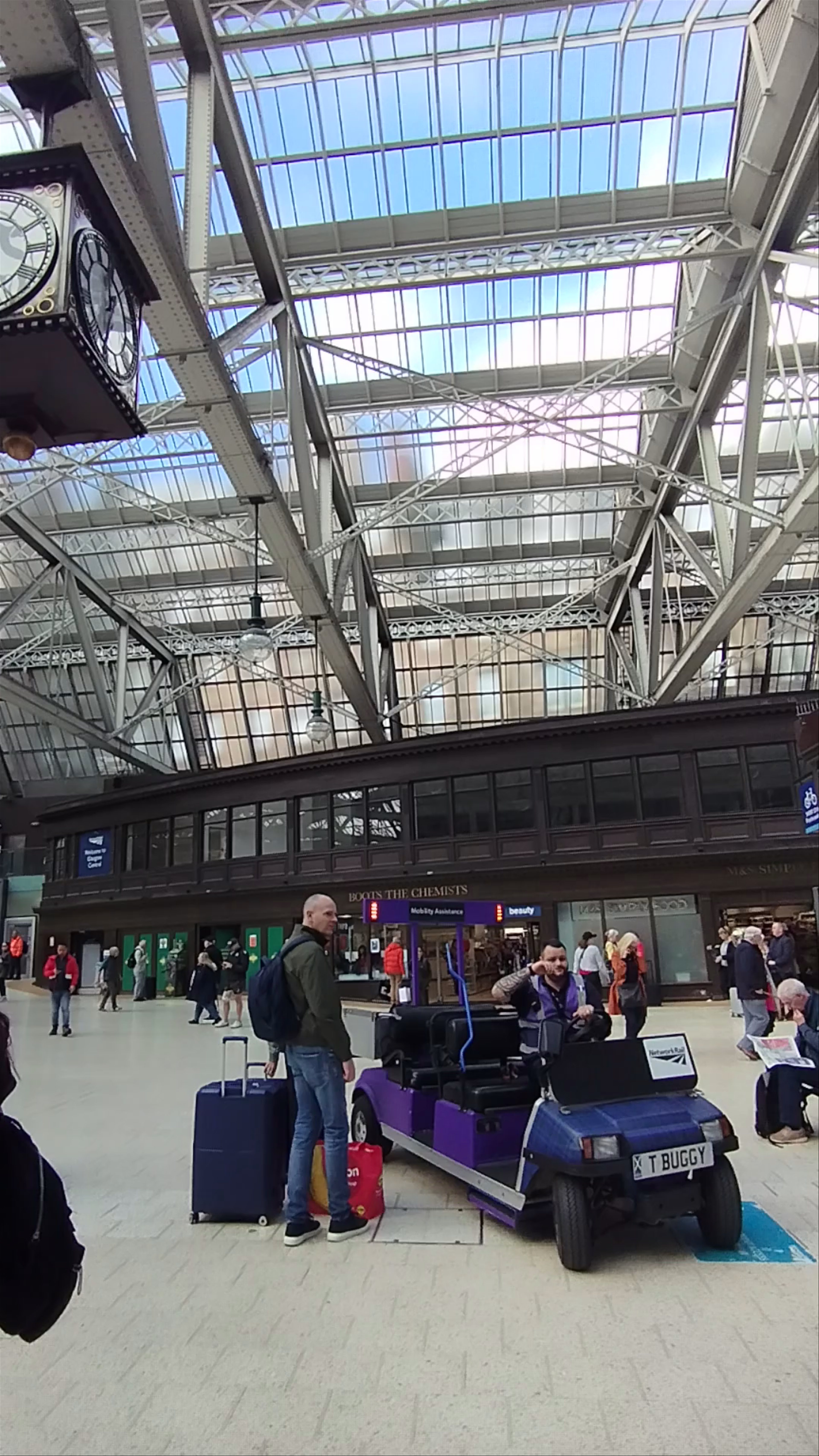 Glasgow Central Station: The Bustling Heart of Scotland's Rail Travel