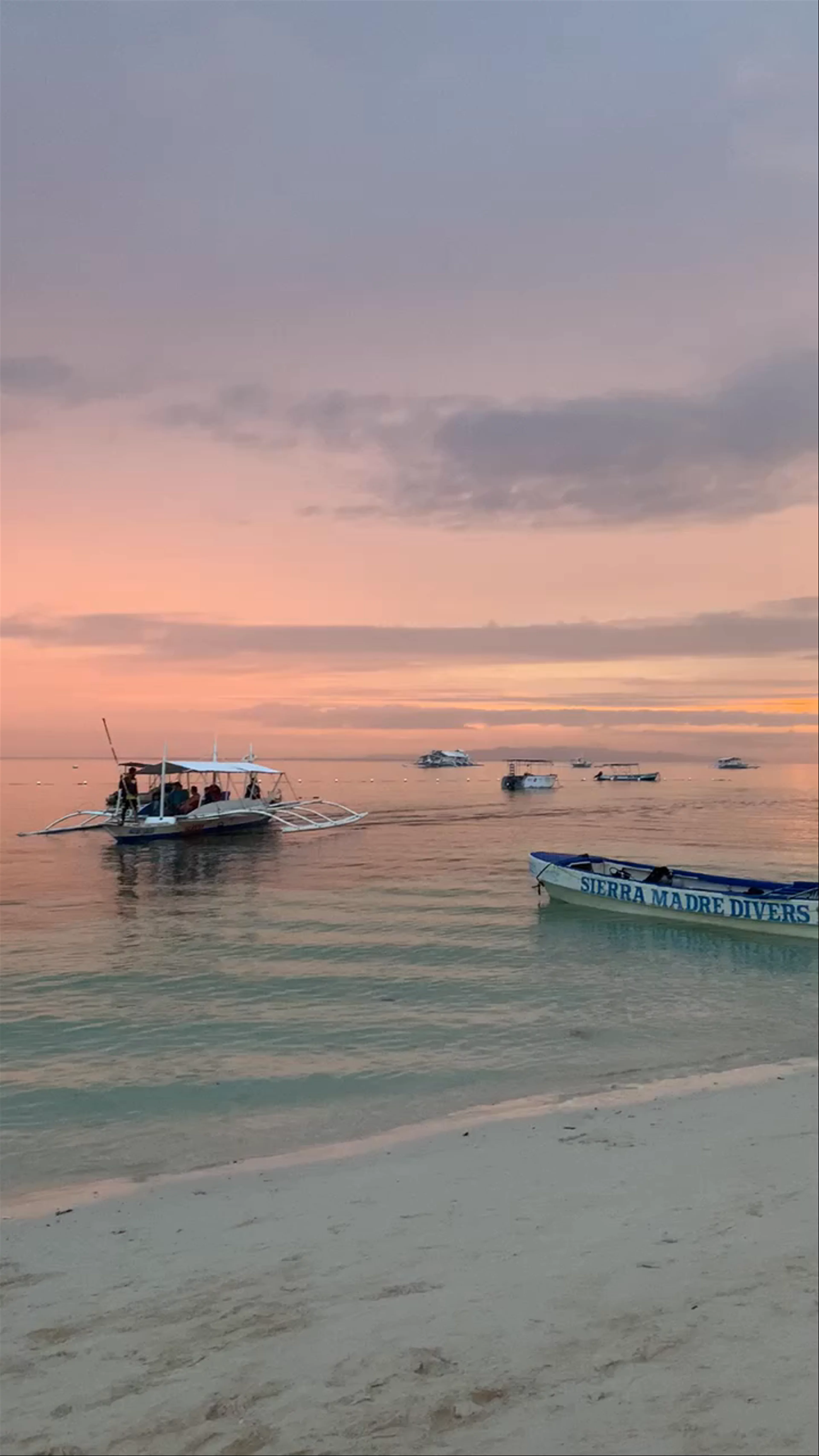 Alona Beach