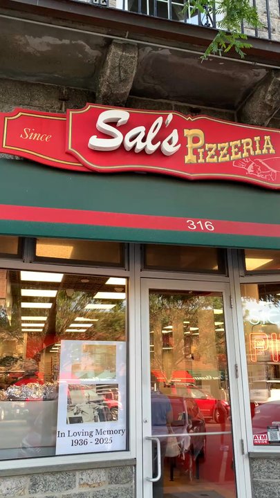 Sal's Pizzeria - Busy street - Pizza Near Me - Mamaroneck, New York
