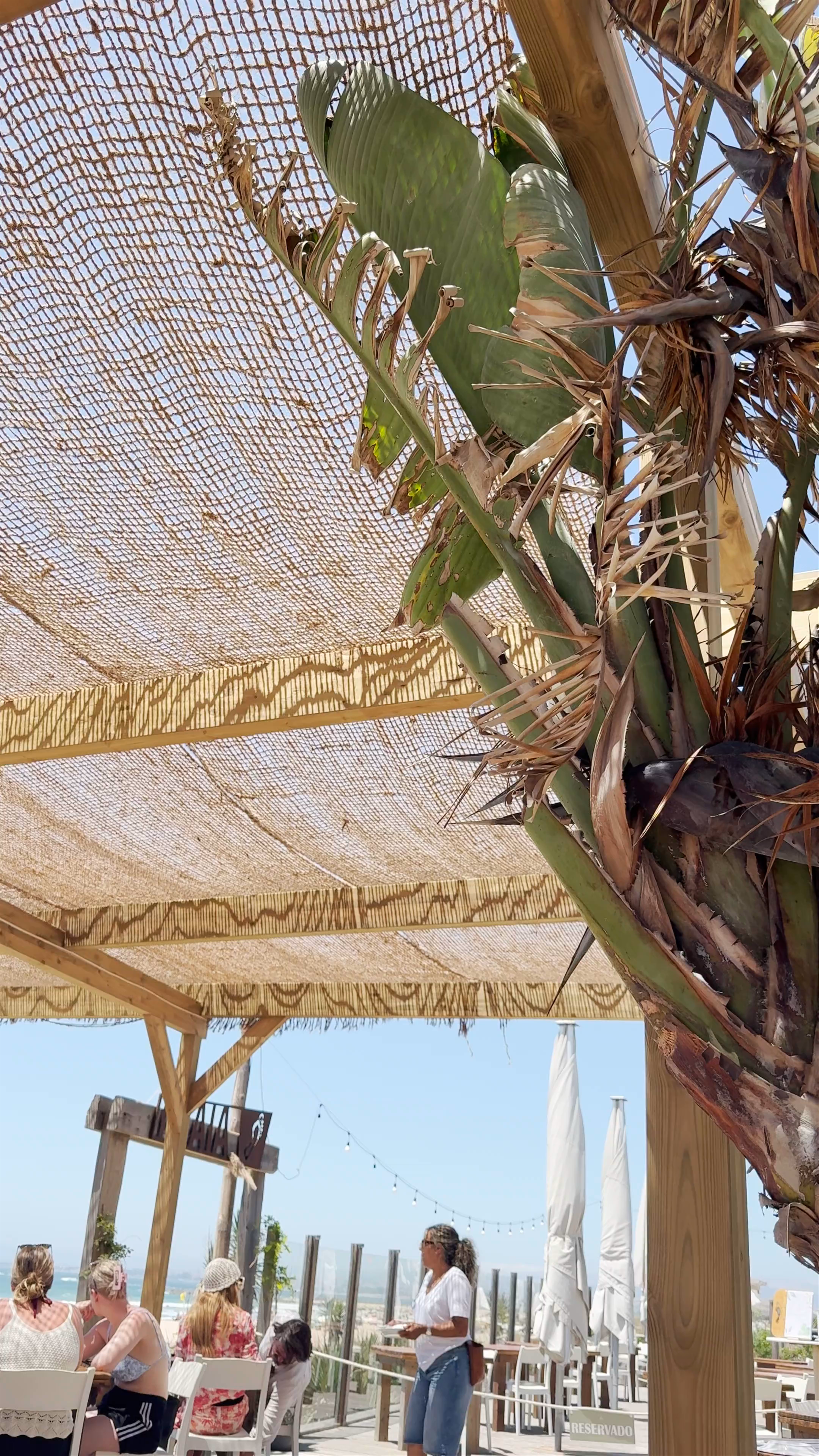 Pé Nú Beach Club