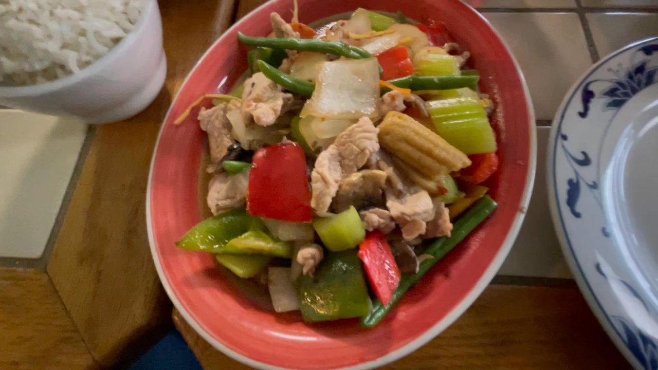 Thai Kitchen Cafe - Pad Ginger - Thai Near Me - Oklahoma City, Oklahoma