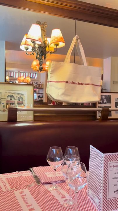 La Fontaine de Mars - French Near Me - Paris, 75