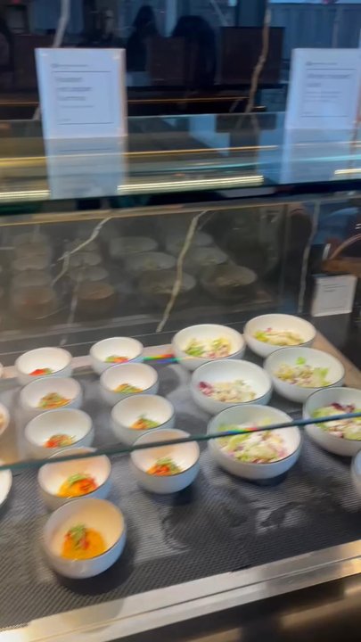 Etihad Lounge - buffet - Airport Lounges Near Me - Dulles, Virginia
