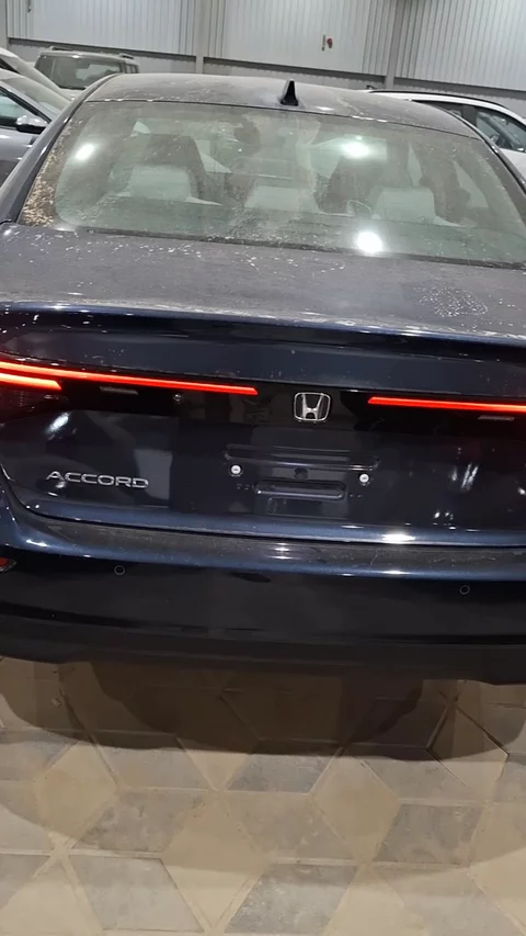 هوندا اكورد EX 2025