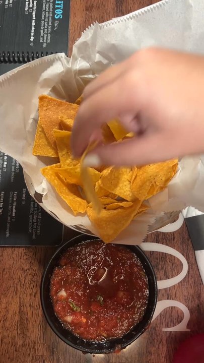 Los Vaqueros - Free chips and salsa - Mexican Near Me - Highlands, North Carolina
