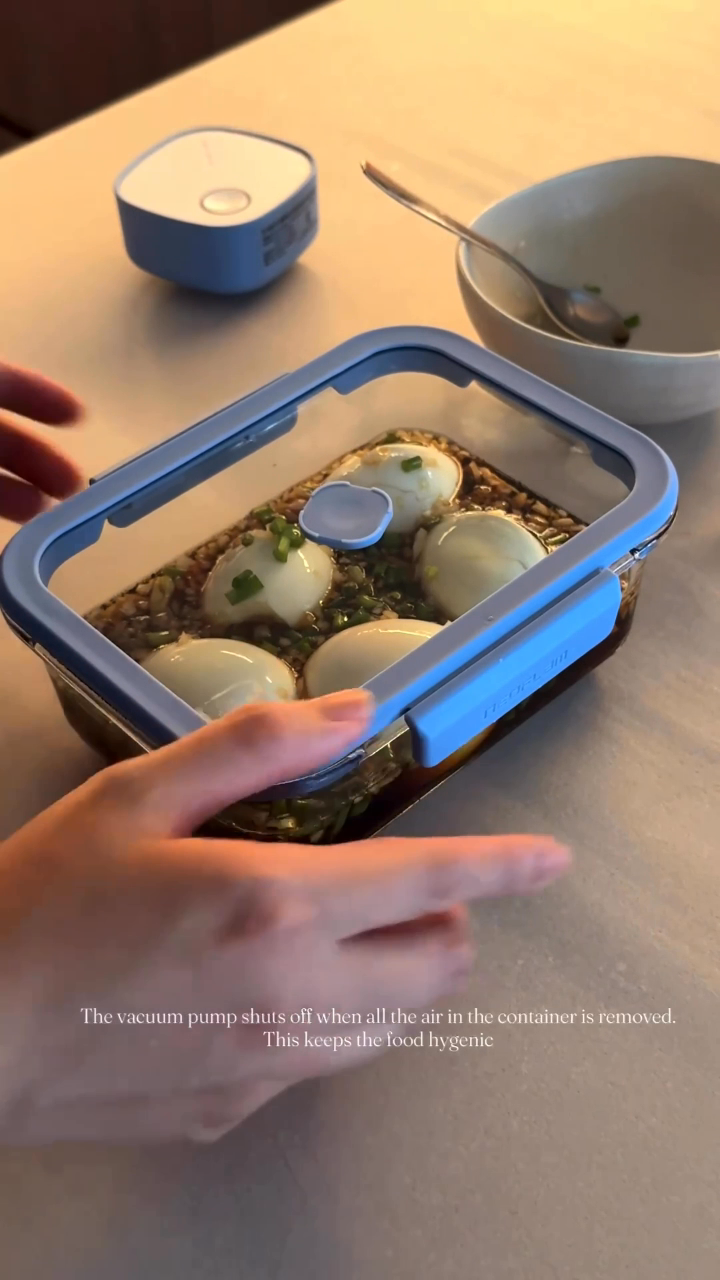 Food-Storage-Upgraded:-Neoflam-Vacu-Seal-Borosilicate-Glass-Containers