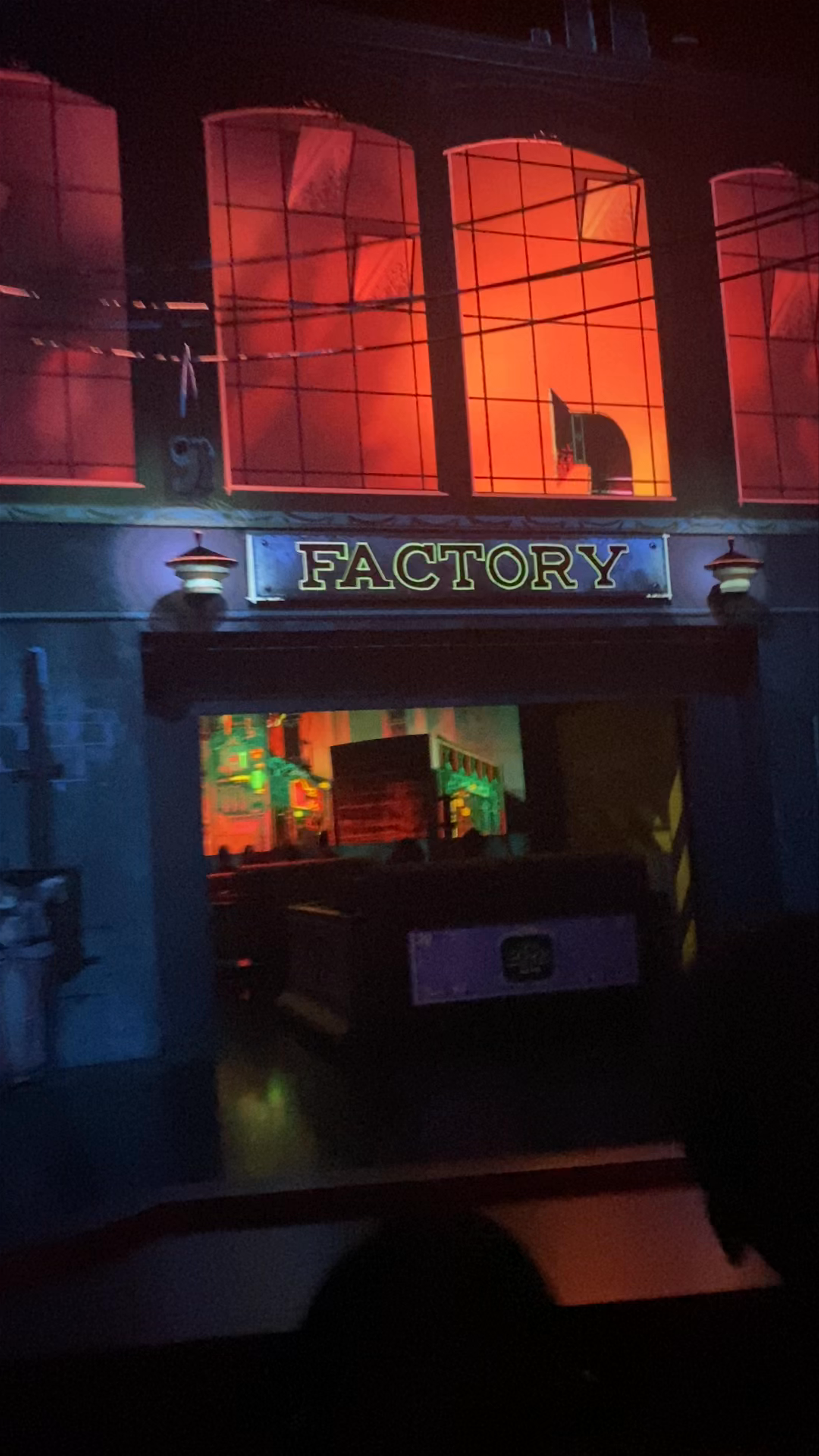 Mickey & Minnie's Runaway Railway