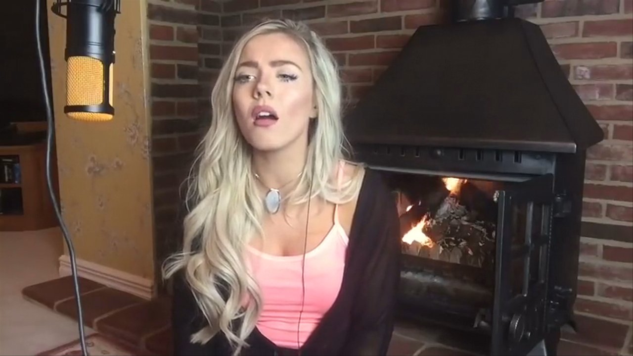 Samantha Harvey - Hallelujah - video 2