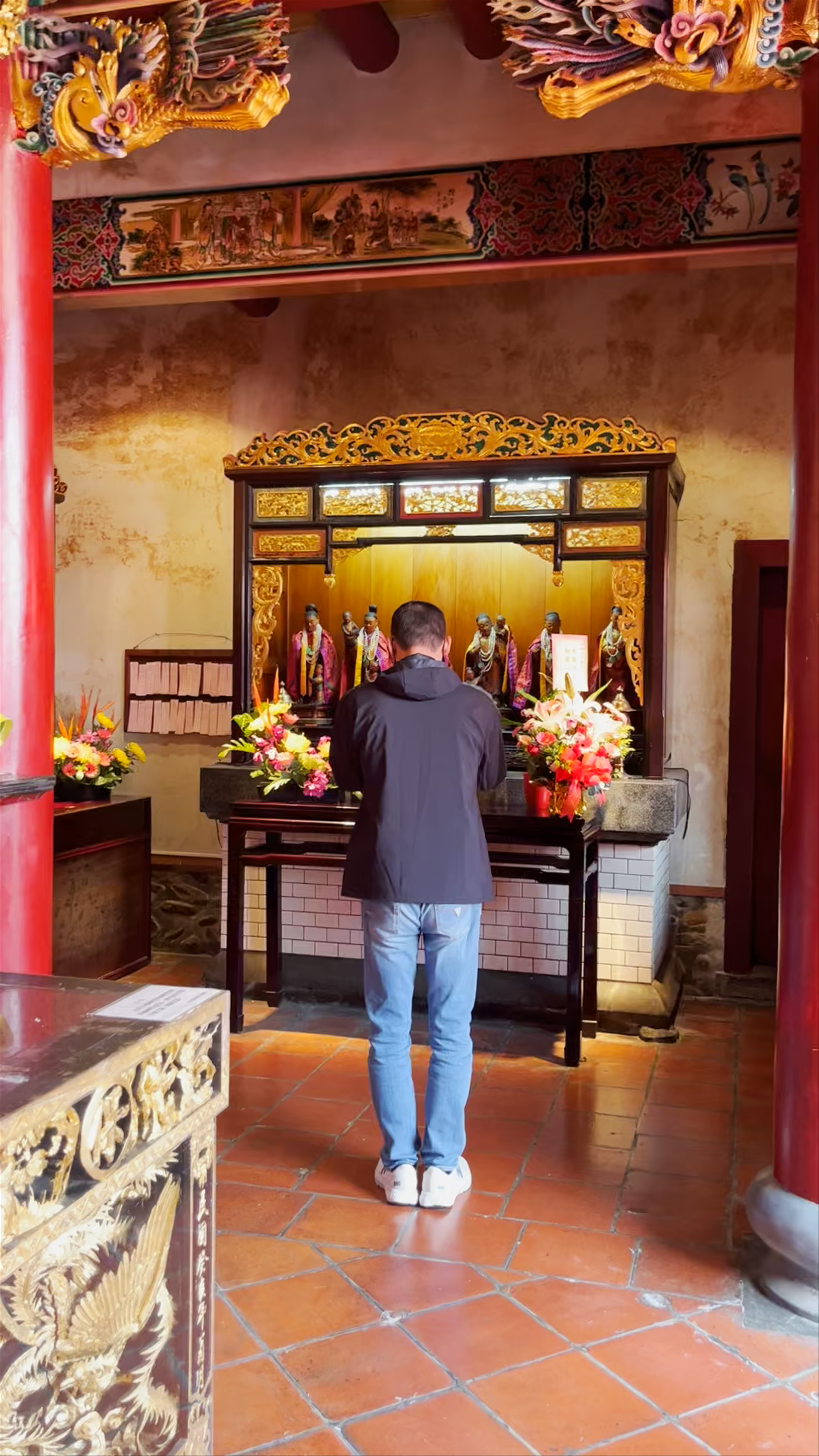 Dalongdong Baoan Temple