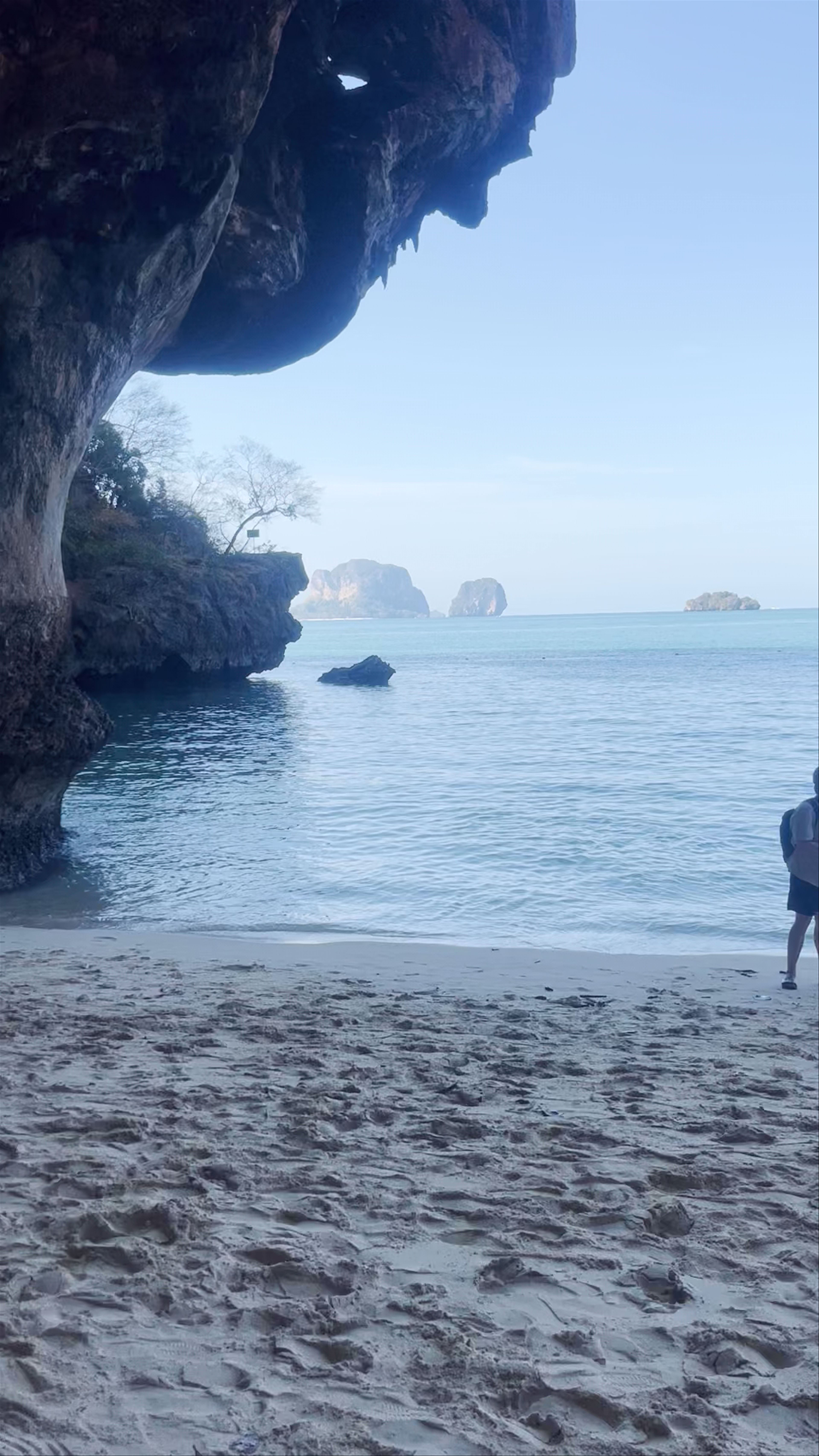 Phra nang Cave Beach