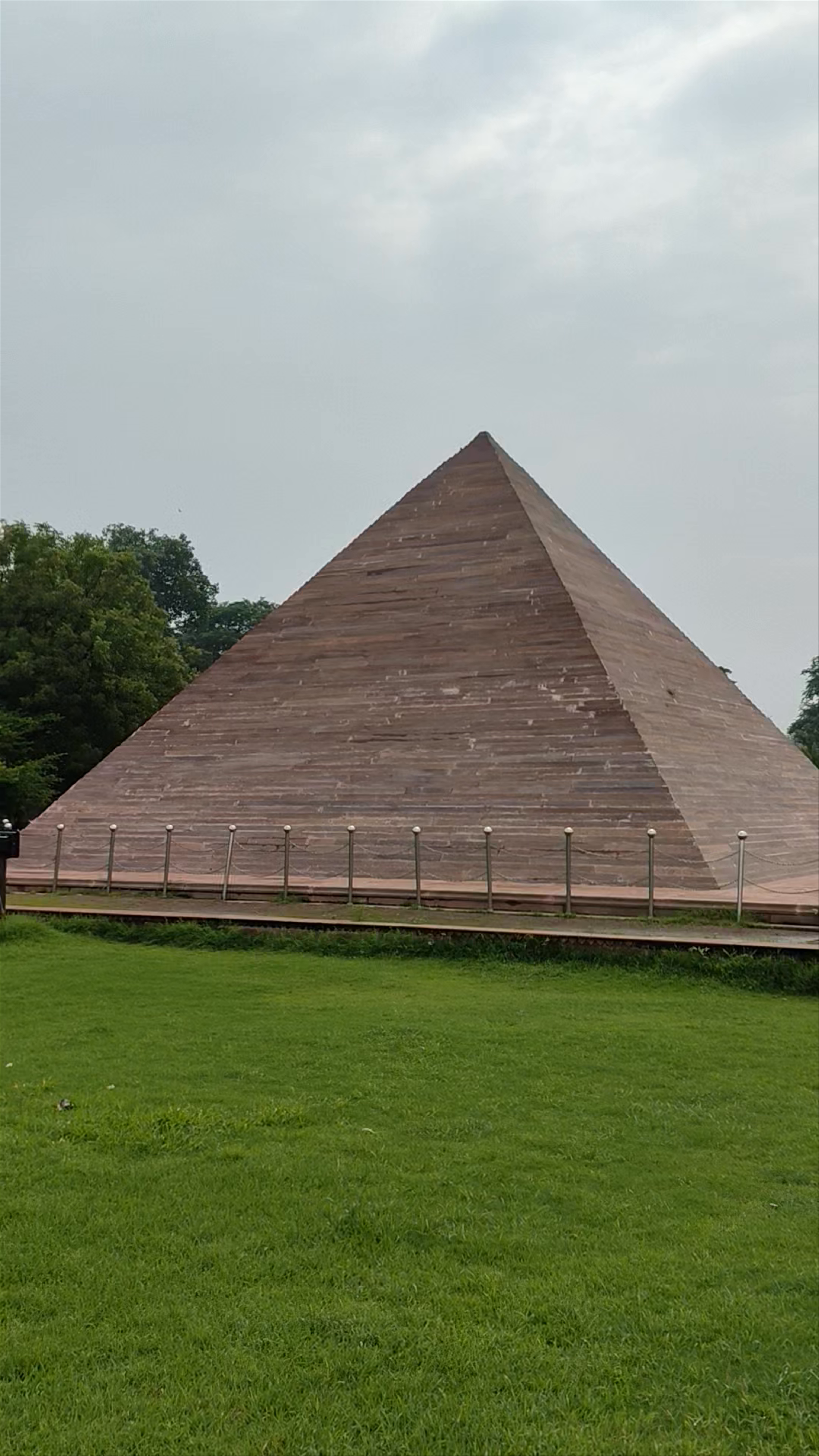 Sculpture Of Great Pyramid of Giza
