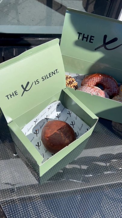 Deaux - Donuts Near Me - Redlands, California