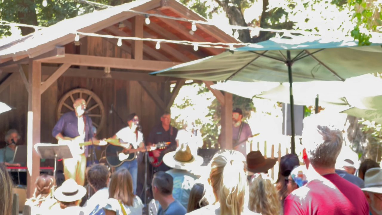 Review video 8 of 8 for Cold Spring Tavern