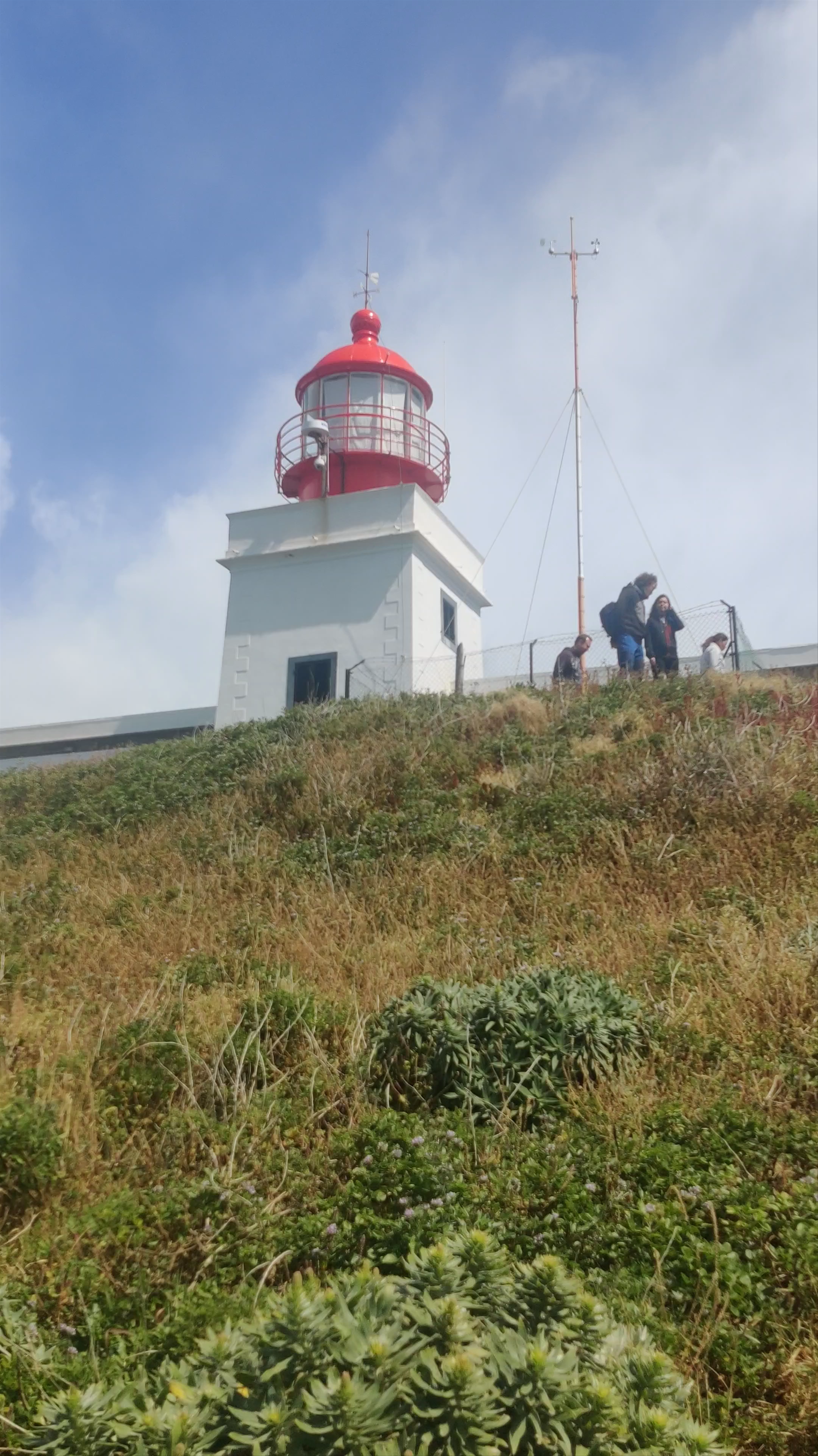 Farol da Ponta do Pargo: Majestic Lighthouse Views on Madeira's Western Edge