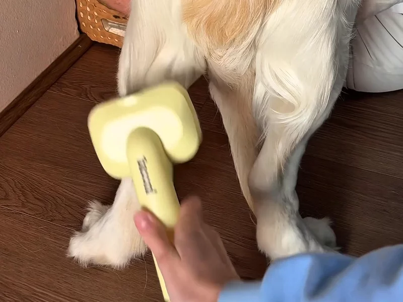 GROOMI 3-in-1 Grooming Tool