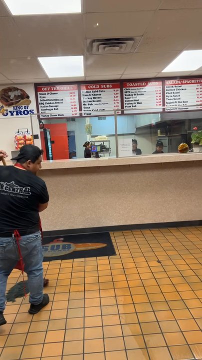 Sub Central - Proof that they know they was wrong for doing what they did. - Sandwiches Near Me - Richmond, Virginia
