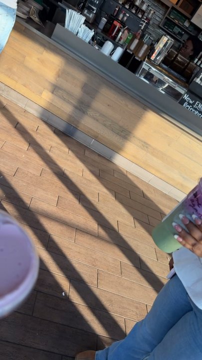 Starbucks - Coffee & Tea Near Me - Uniondale, New York