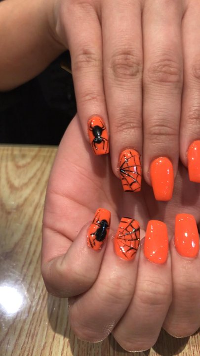 Hot Nails - Waxing Near Me - Loveland, Colorado