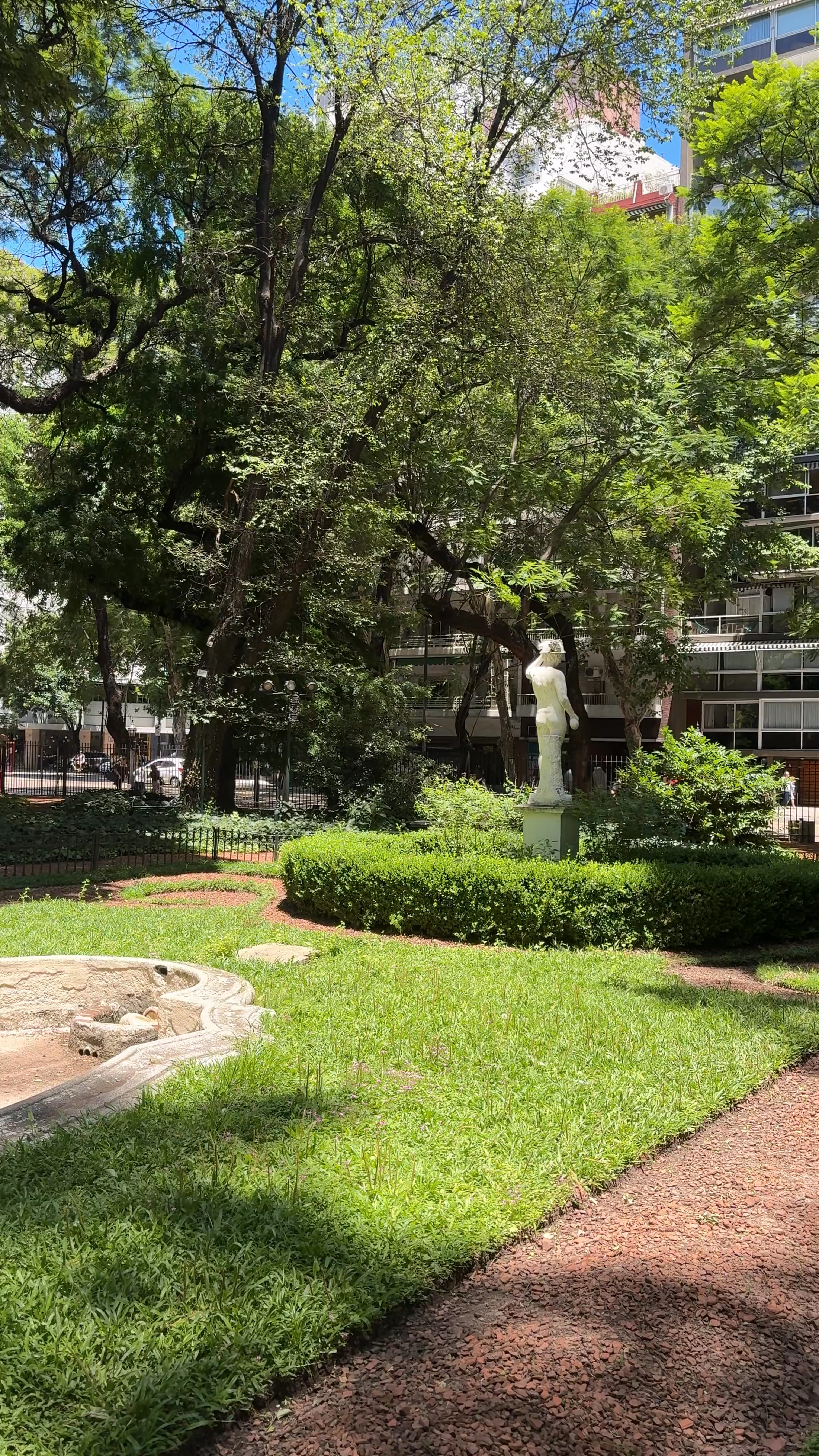 Jardín Botánico Carlos Thays: Urban Oasis in Buenos Aires