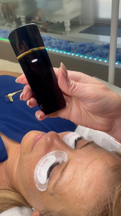 Studio Luxe - Eyelash Service Near Me - Aventura, Florida