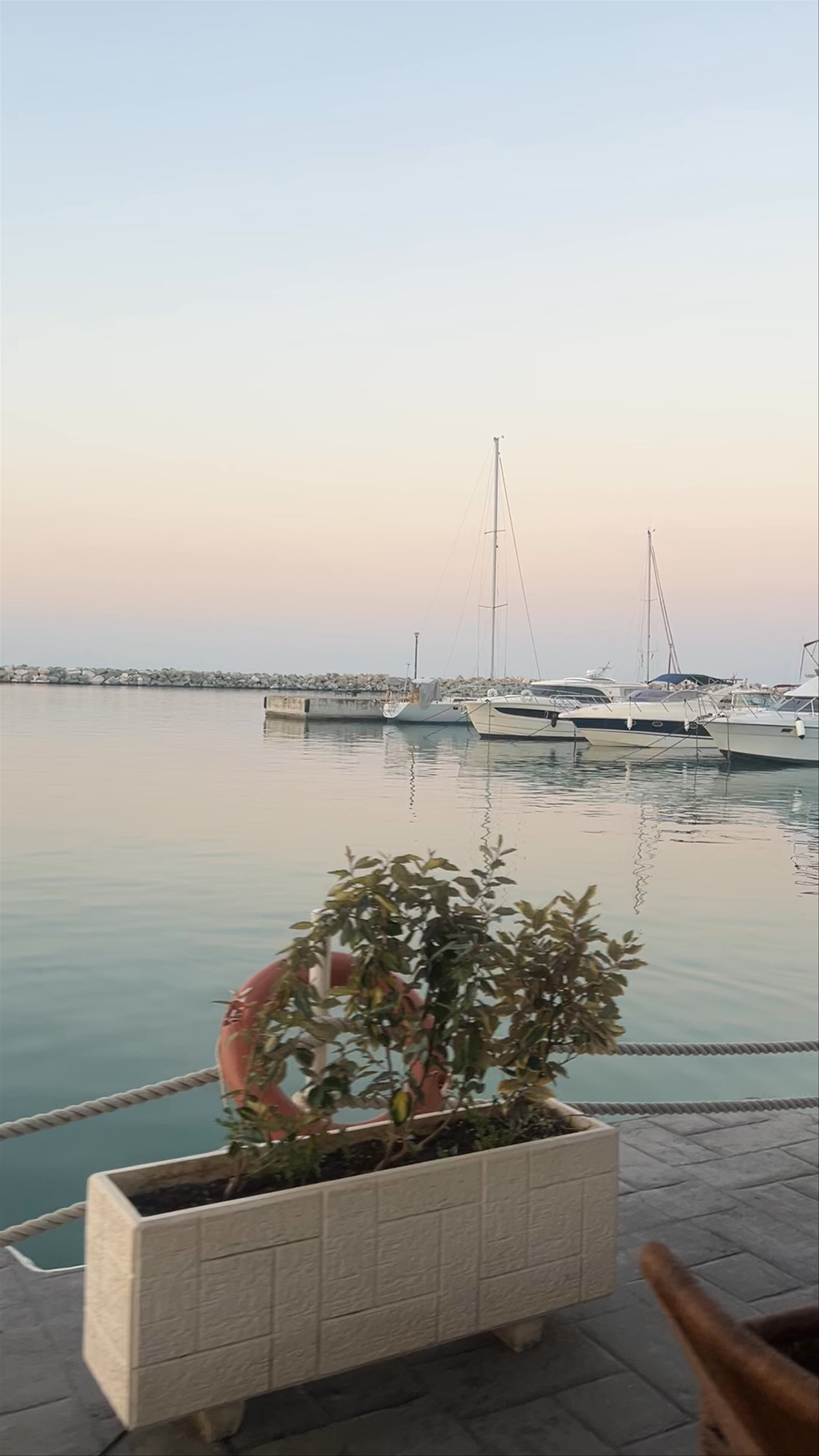 Marea Diverso Cafe