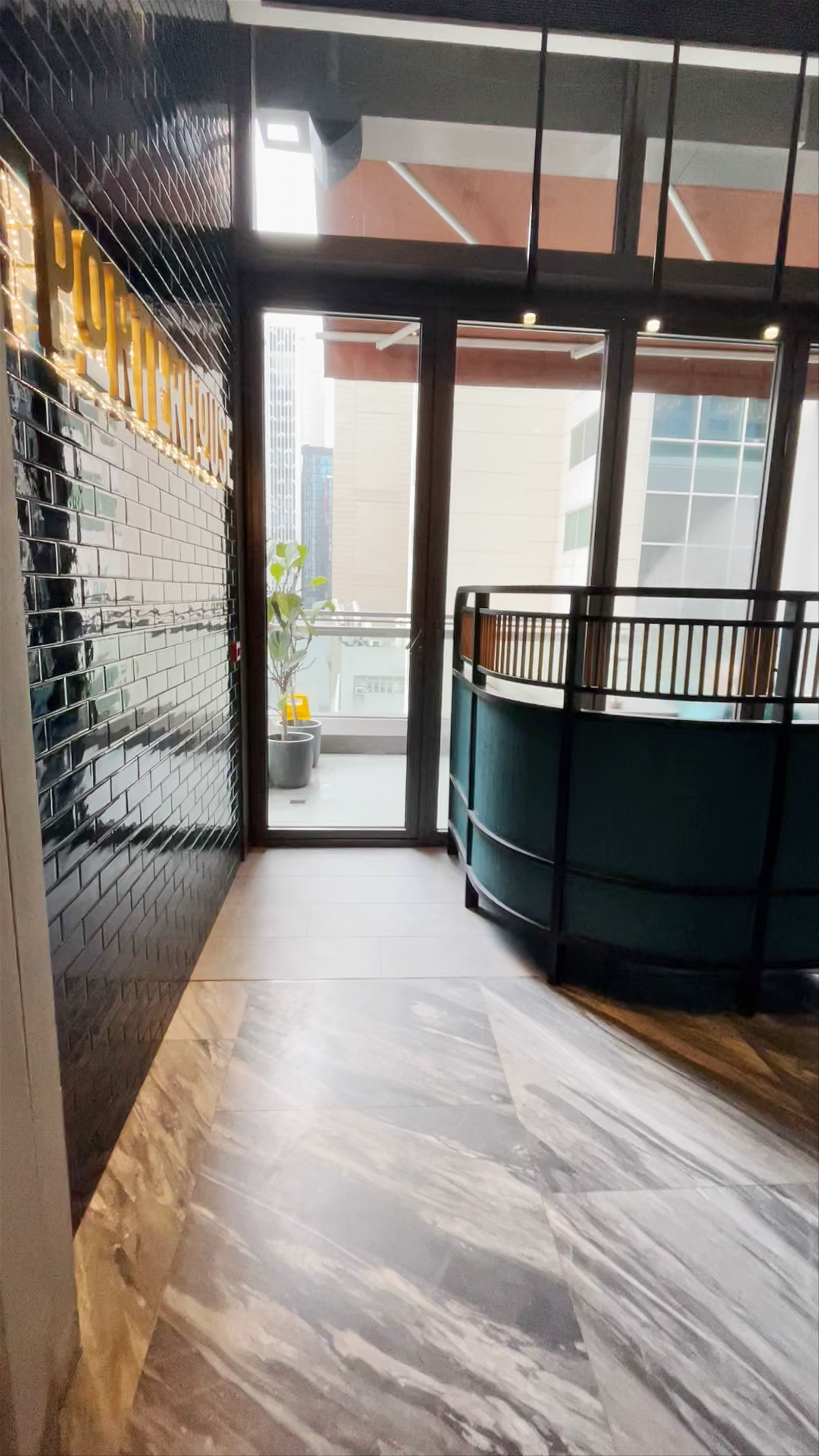 Porterhouse Seafood and Steak