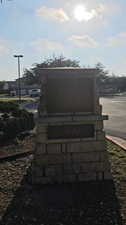 Block House Swimming Pool Apache Park - Swimming Pools Near Me - Leander, Texas