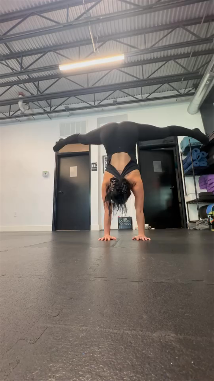 Jordan R. — Locked-in 5 finger support hold