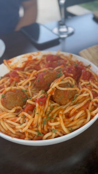 Fratello Halal Pizza and Grill - Spaghetti and meatballs and Pizza Supreme (Medium) - Pizza Near Me - Richardson, Texas