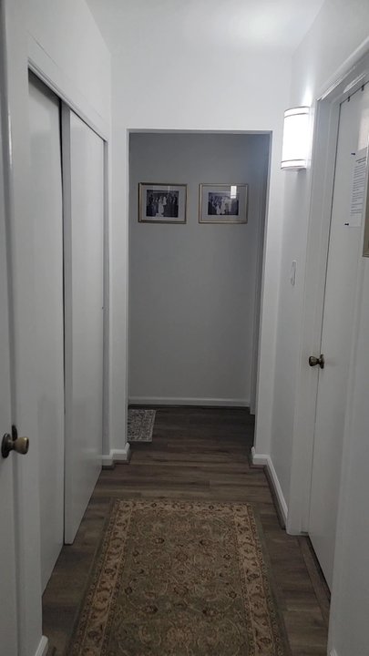 VENOVA Construction - Guest bathroom after remodel - General Contractors Near Me
